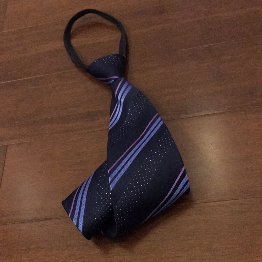 ZIPPER NAVY NECKTIE